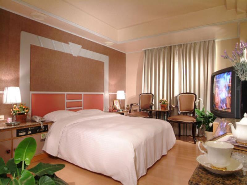 Katherine Plaza Hotel Kaohsiung Eksteriør bilde