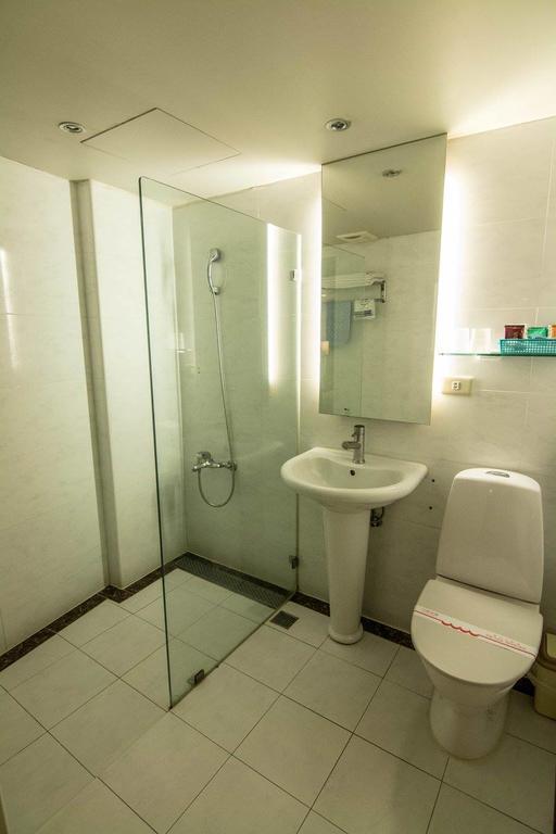 Katherine Plaza Hotel Kaohsiung Eksteriør bilde