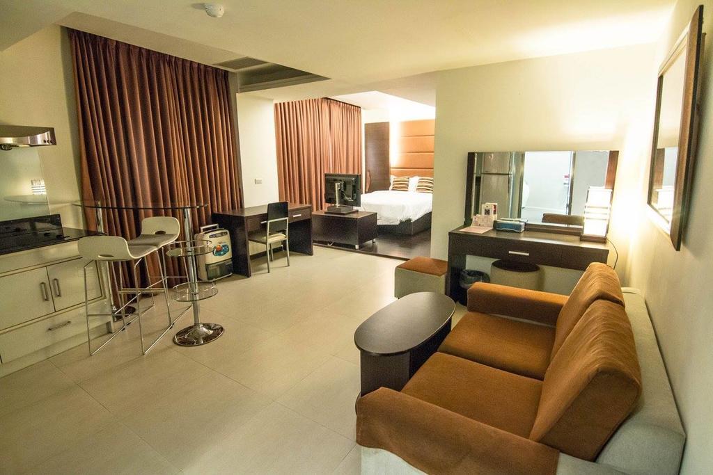 Katherine Plaza Hotel Kaohsiung Eksteriør bilde